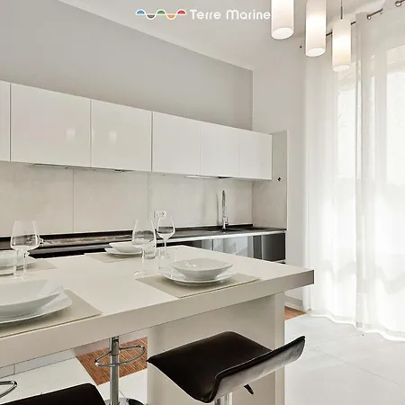 Italian House Cinque Terre Apartment, Terre Marine 公寓 *